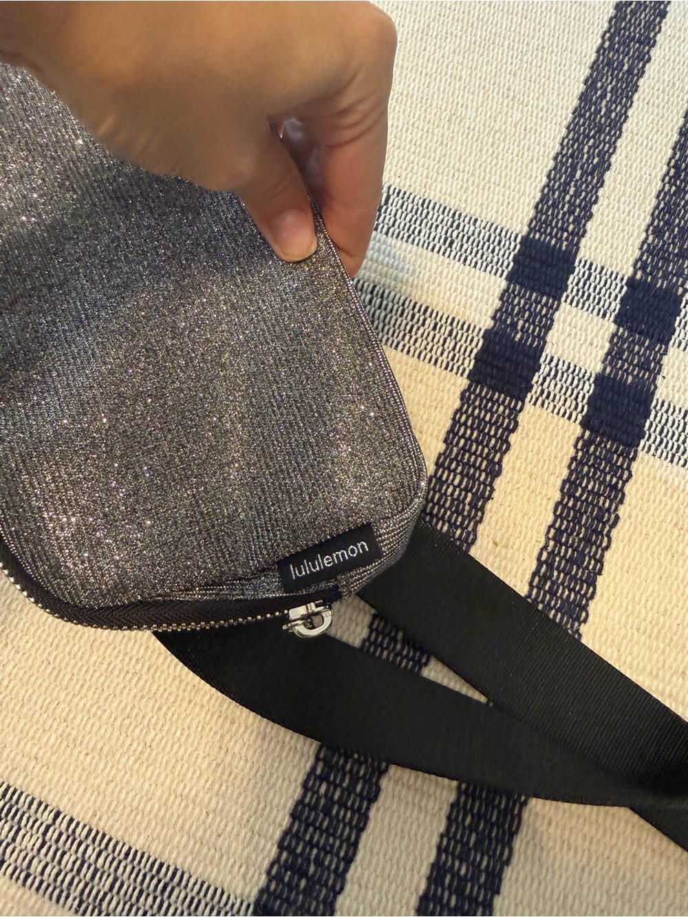 Lululemon Belt Bag - Picture 5 of 7